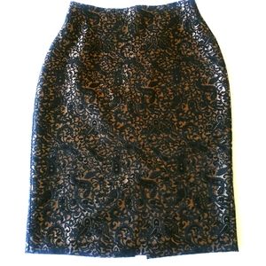 Worthington skirt gold and black